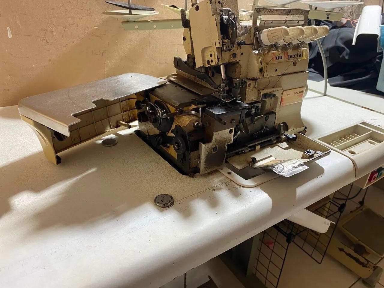 Máquina de costura interlock  - Foto 4