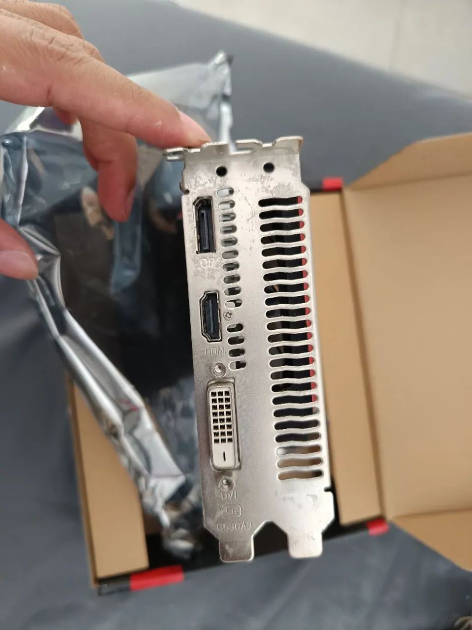 Rx 550 4Gb - Foto 4