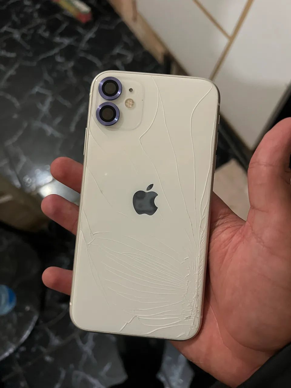 iPhone 11 64GB - Foto 2