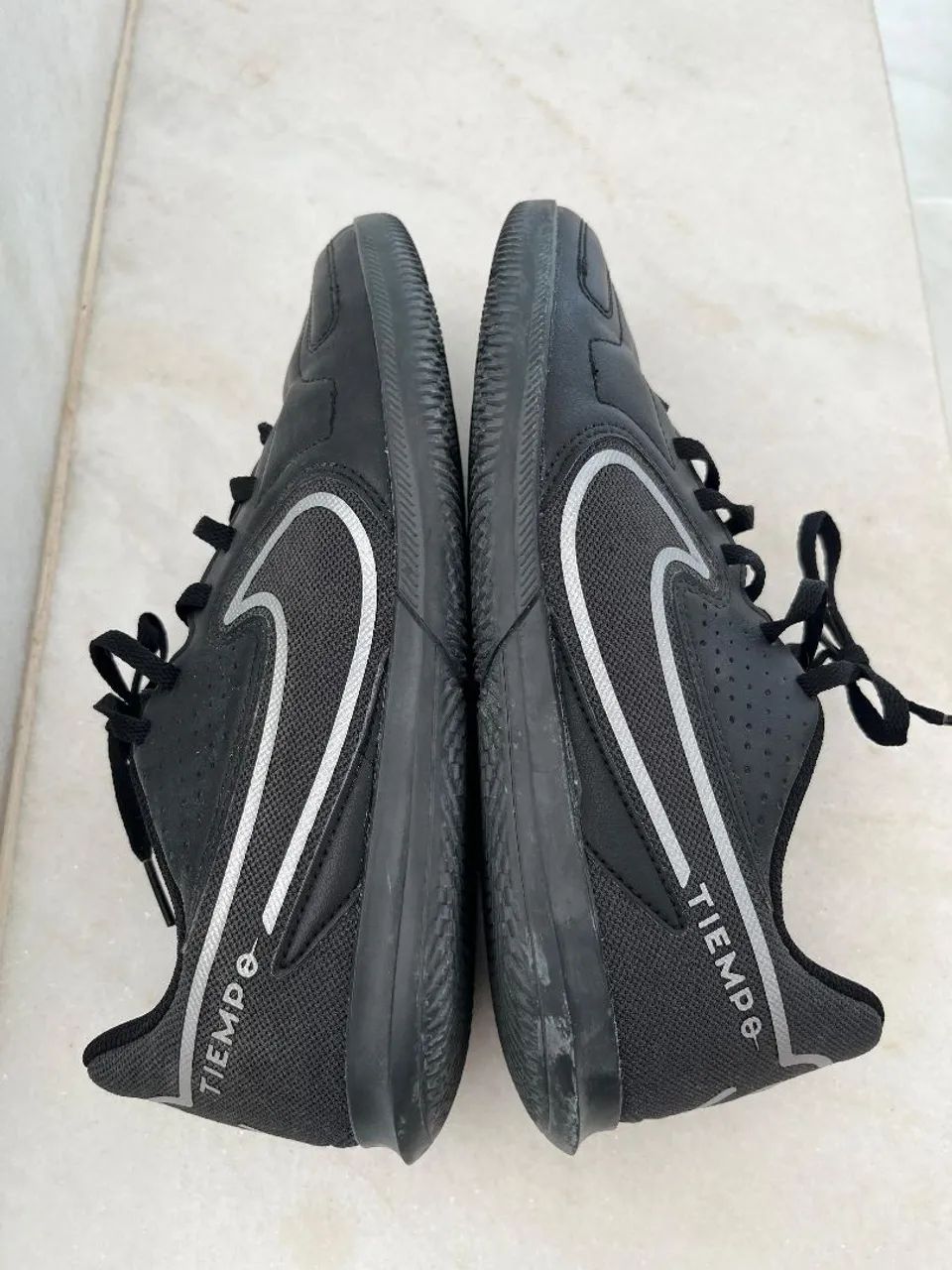 Chuteira de Futsal Nike Tiempo Legend 9 Club N° 36 - Calçados