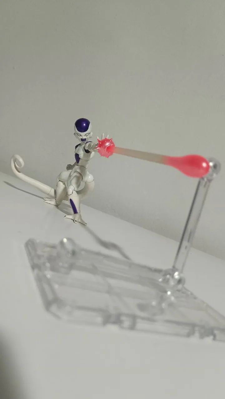 Bandai Sh Figuarts Freeza final form, + brinde.  - Foto 3