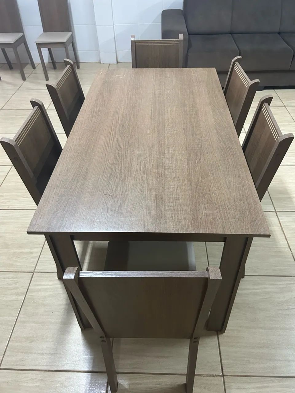 Mesa com 8 cadeiras  - Foto 2