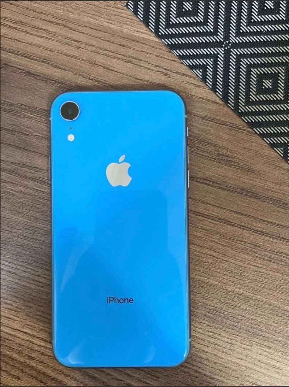 Vendo iPhone XR IMPECÁVEL 