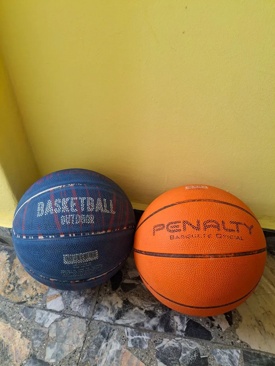 Bolas de basquete. - Foto 2