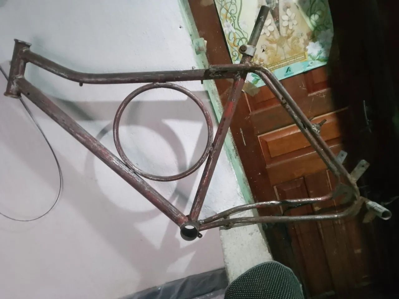 Vendo Quadro, Aro 26 raspando e lixado. 