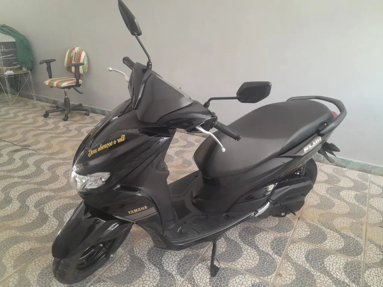 Fluo 125 ABS 