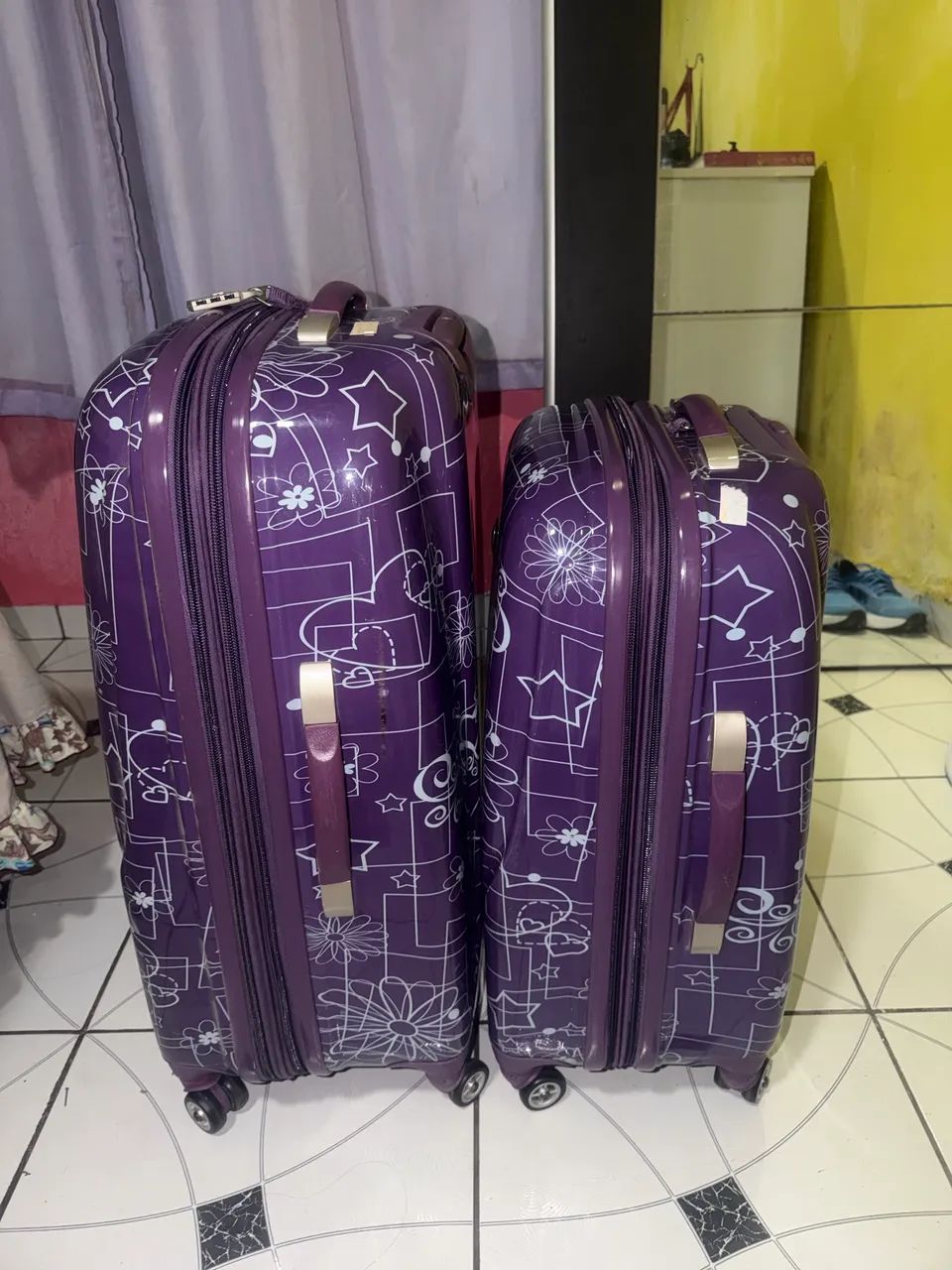 Vendo 2 malas novas belíssimas 300 - Foto 3