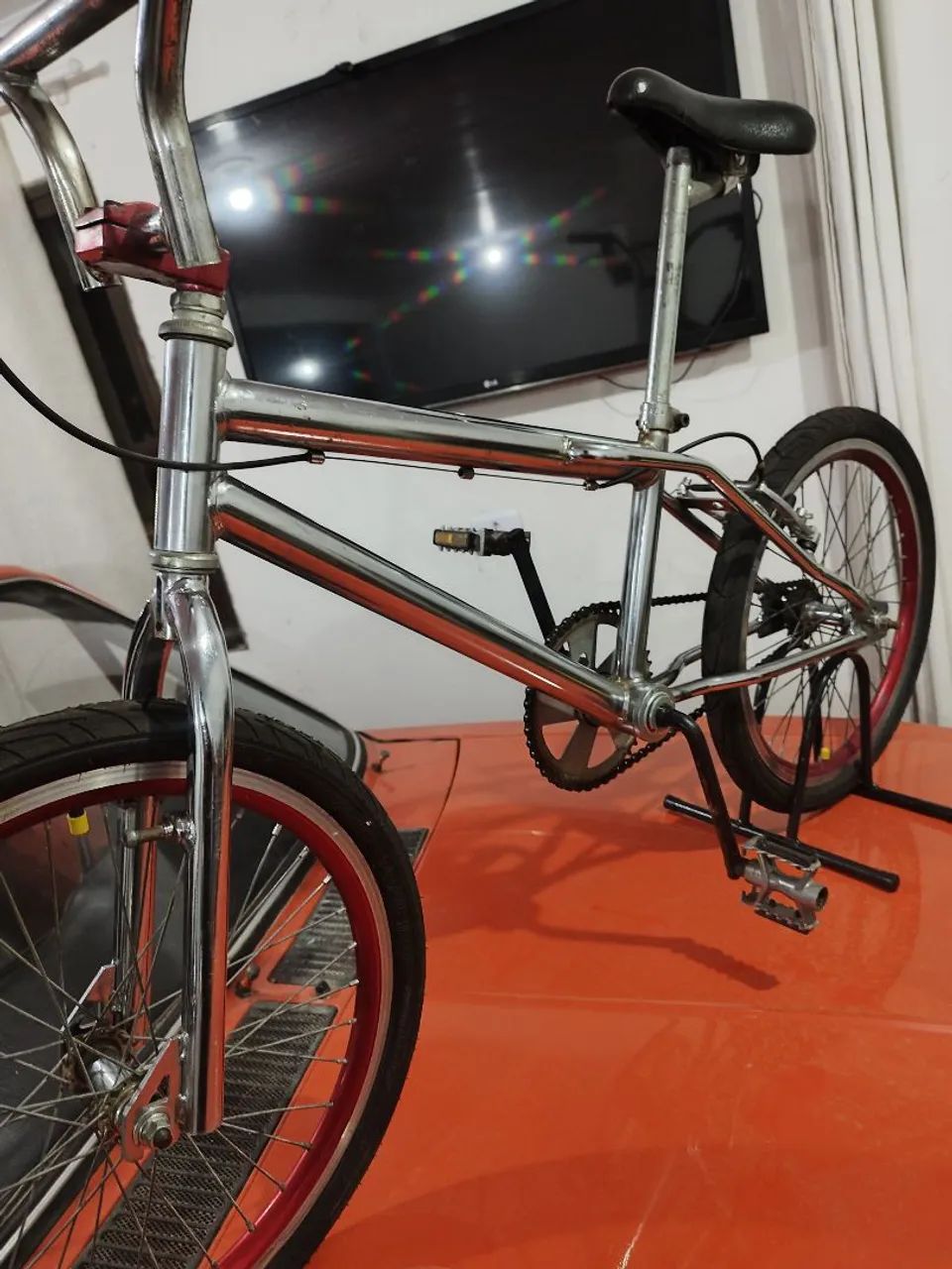 Vendo bicicleta light aro 20  - Foto 2