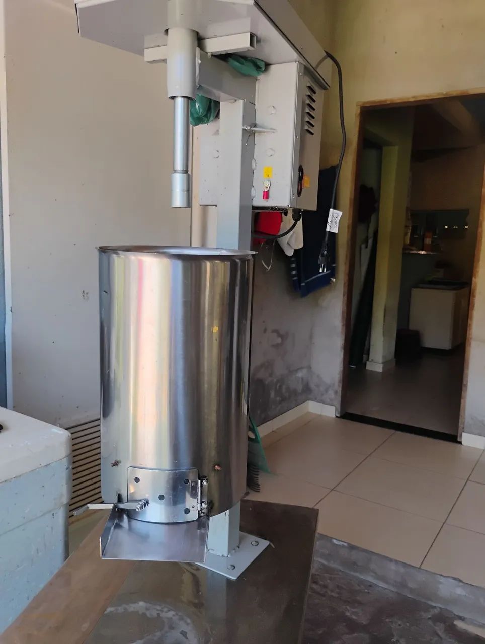 MÁQUINA DE JUCARA 20 Litros  - Foto 4