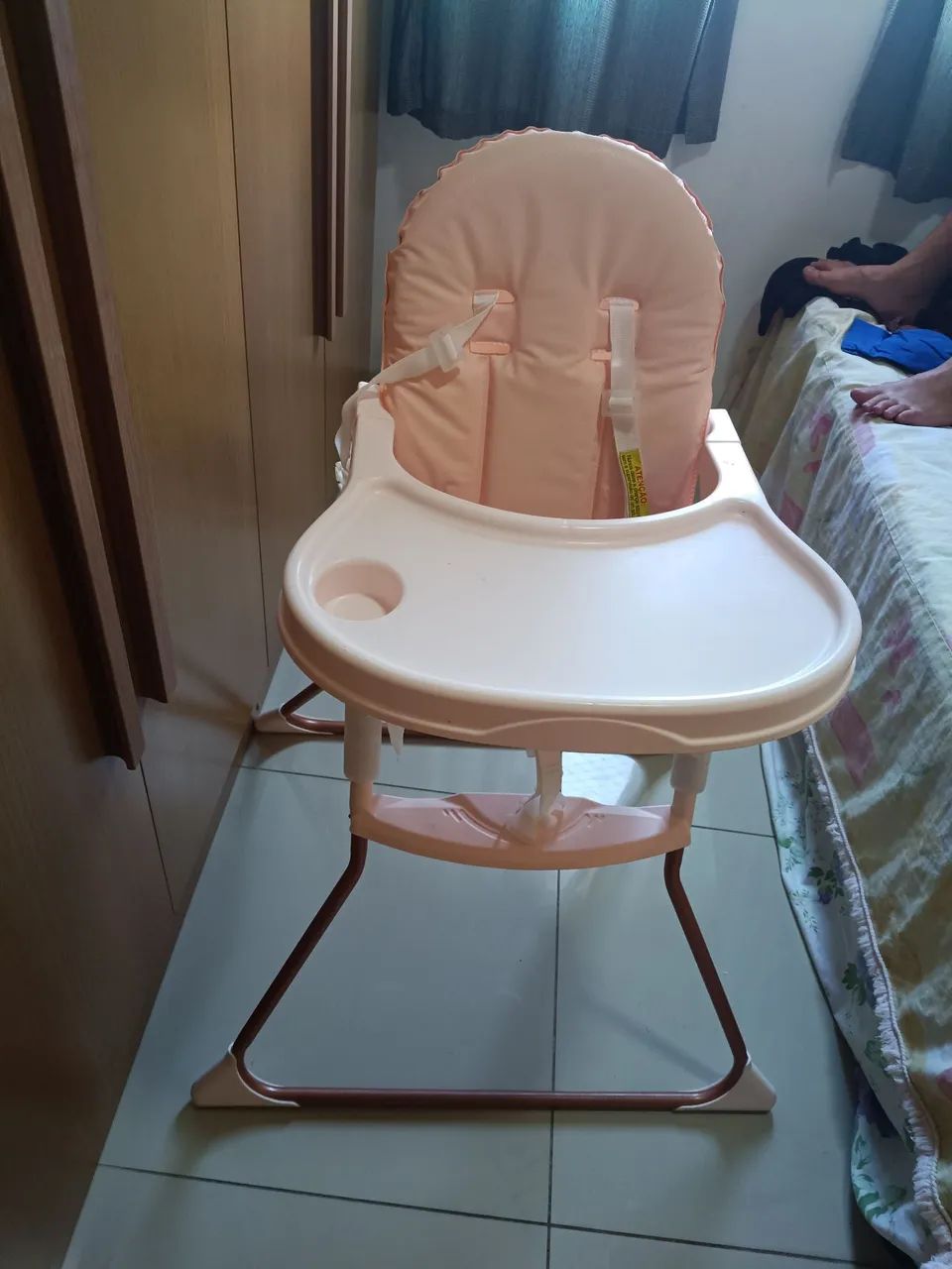 Cadeira de alimentação 