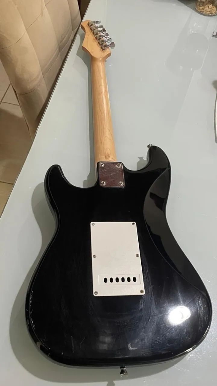 Guitarra com kit completo - Foto 5