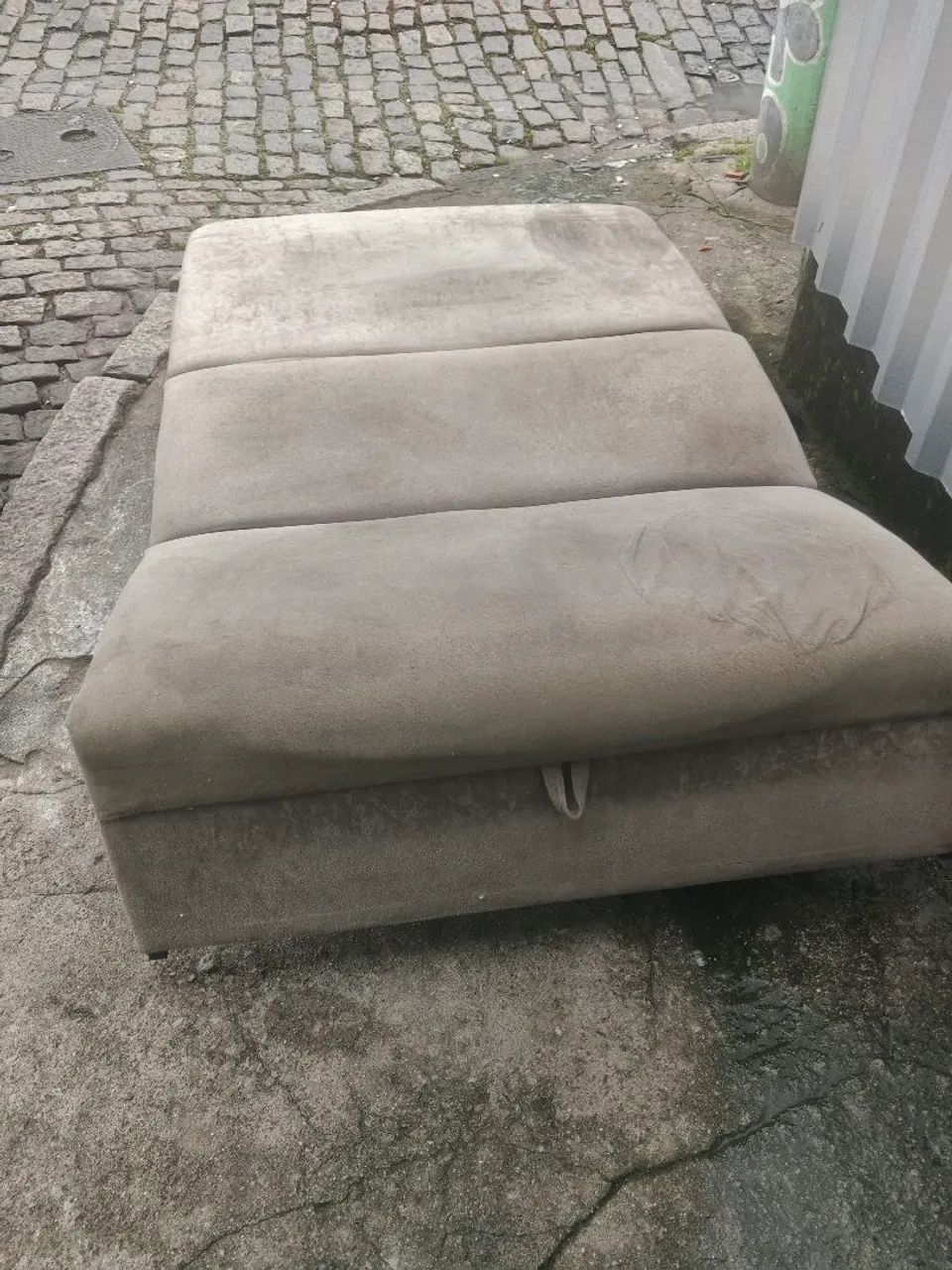 Sofá-Cama Usado por R$ 130 - Abre e Fecha Normalmente - Foto 2