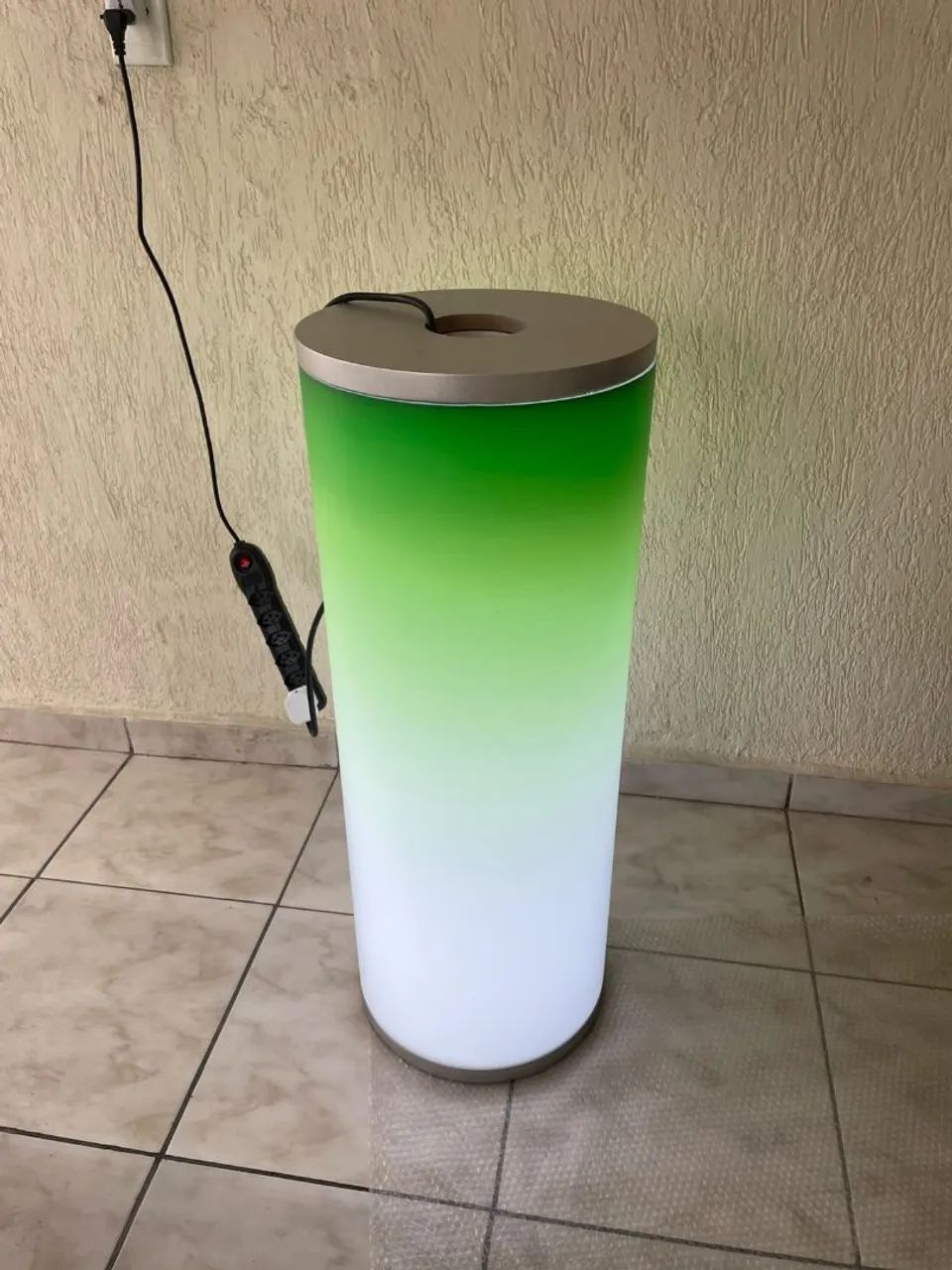 Cilindro de MDF com luz LED - Foto 2