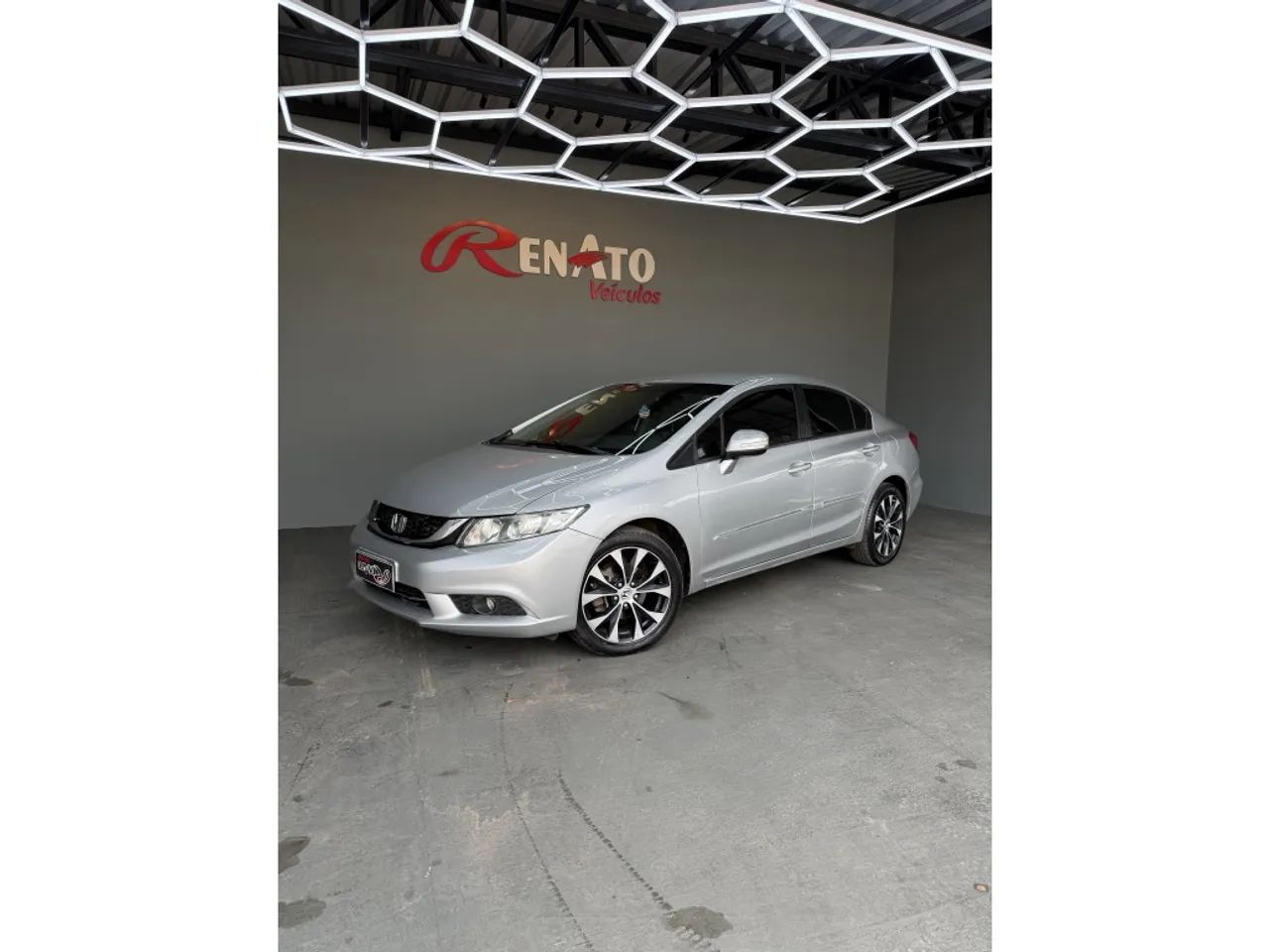 Honda Civic Civic Sedan LXR 2.0 Flexone 16V Aut. 4p 2015