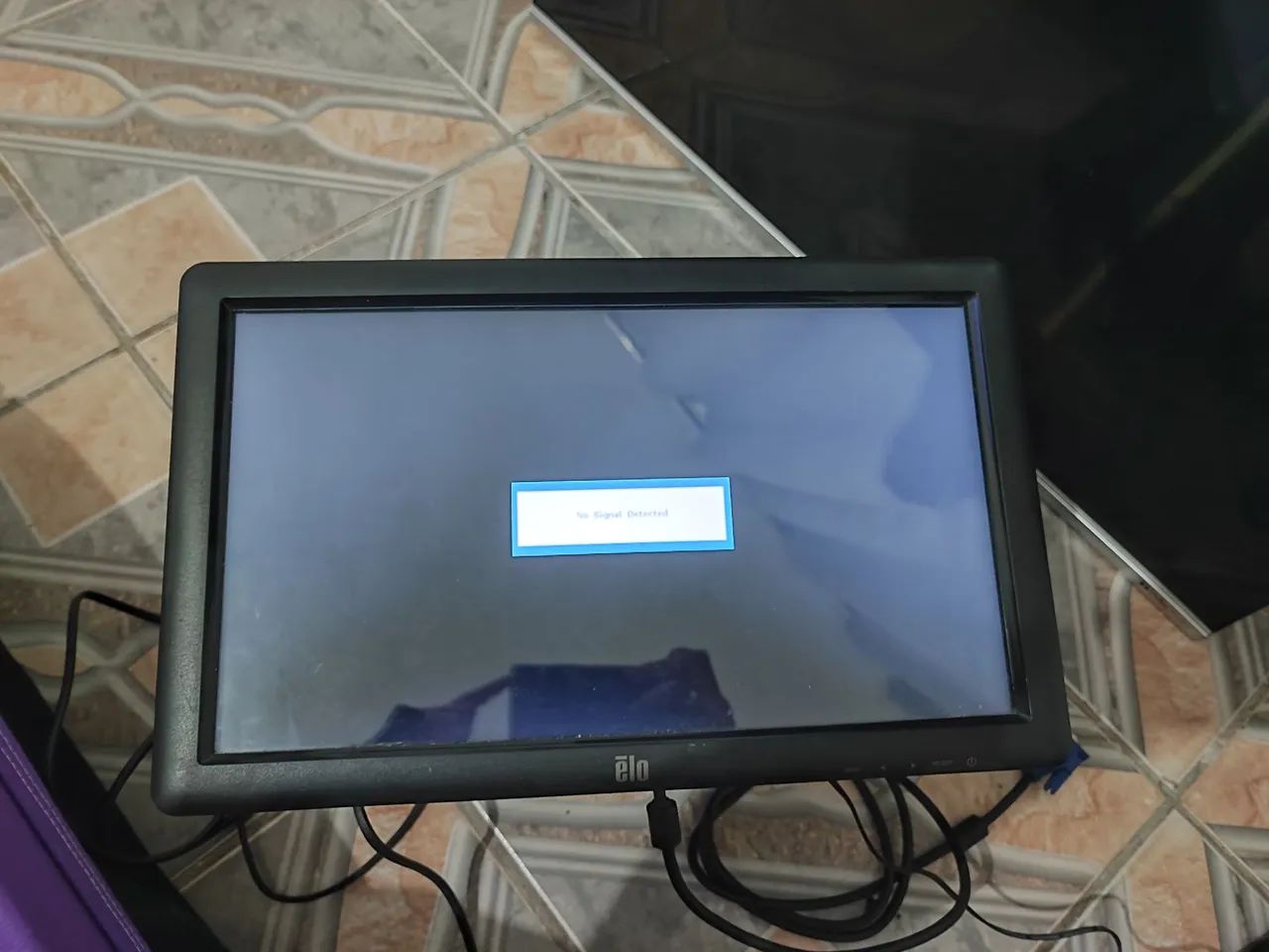 Monitor Touch Elo ET1509L - Foto 3