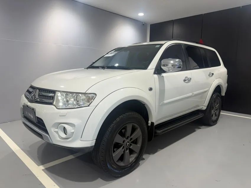 Mitsubishi Pajero 3.2 4X4 T.I. DIES. 5P AUT 2016