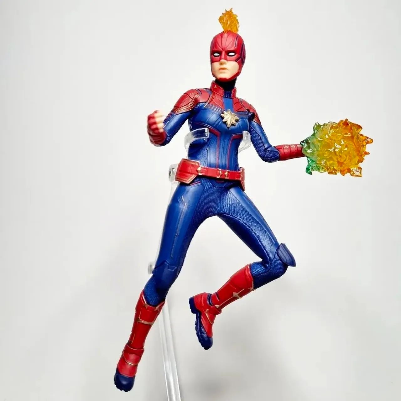Capita Marvel mezco one12 - Foto 5