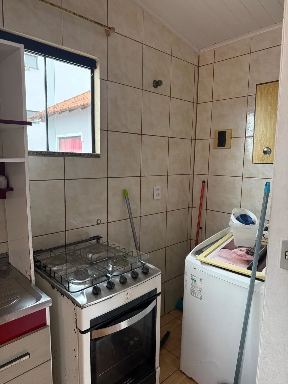 Aluga-se apartamento com 2 quartos 600mt do mar - Foto 3