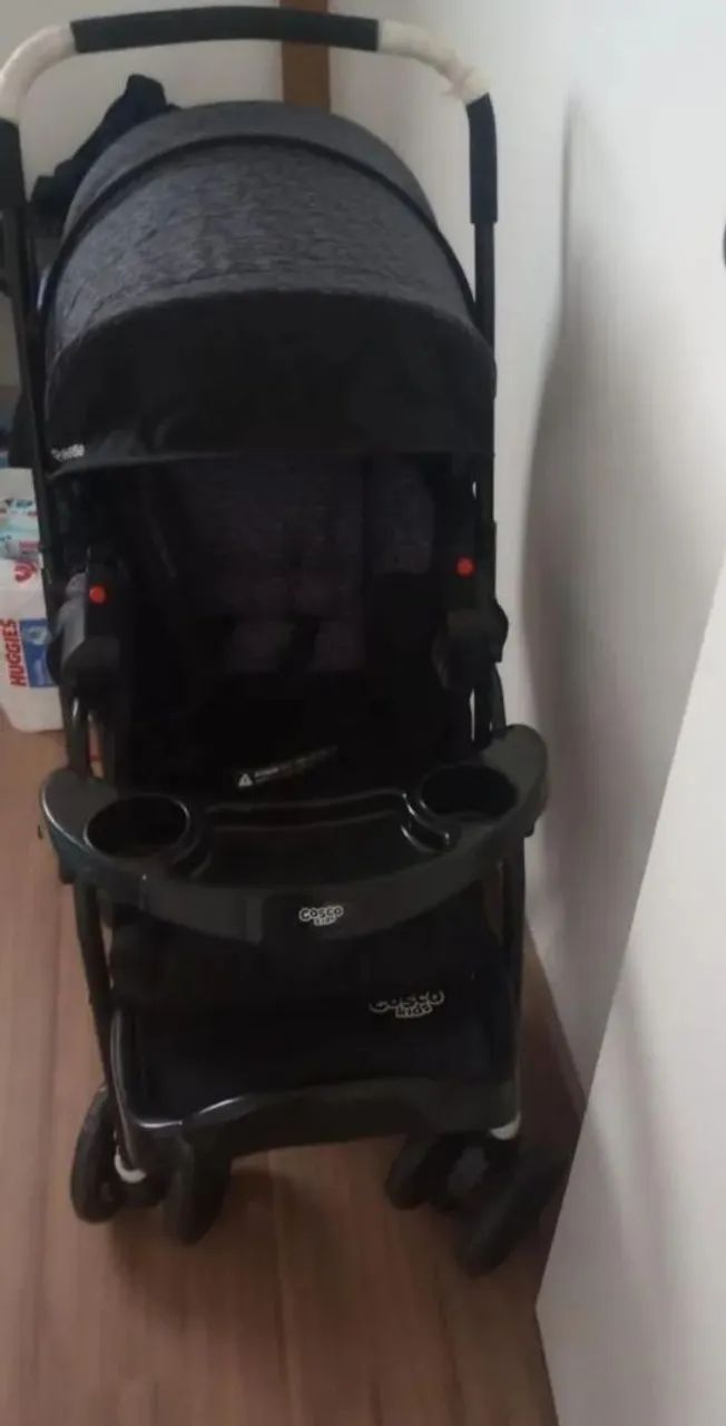 Carrinho de bebê em bom estado - Foto 2