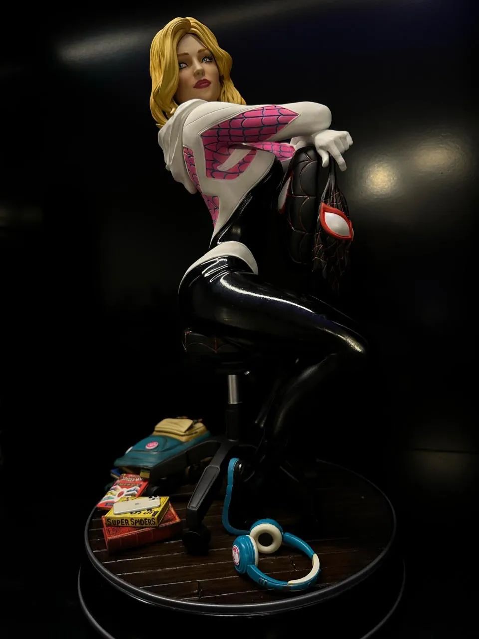 Spider Gwen 1/4 - AMP Studios  - Foto 5