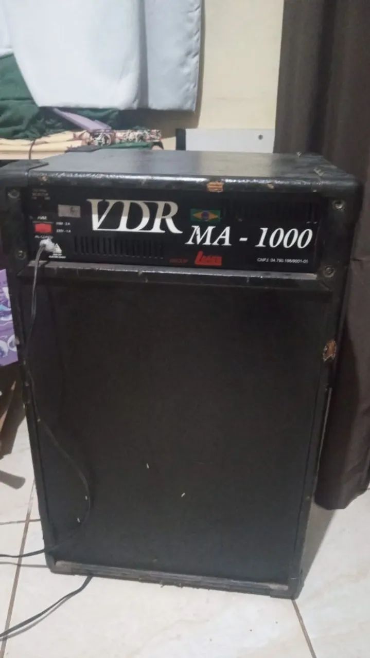Vendo uma caixa de som amplificada multiuso 15 polegadas leia o anúncio antes. - Foto 4