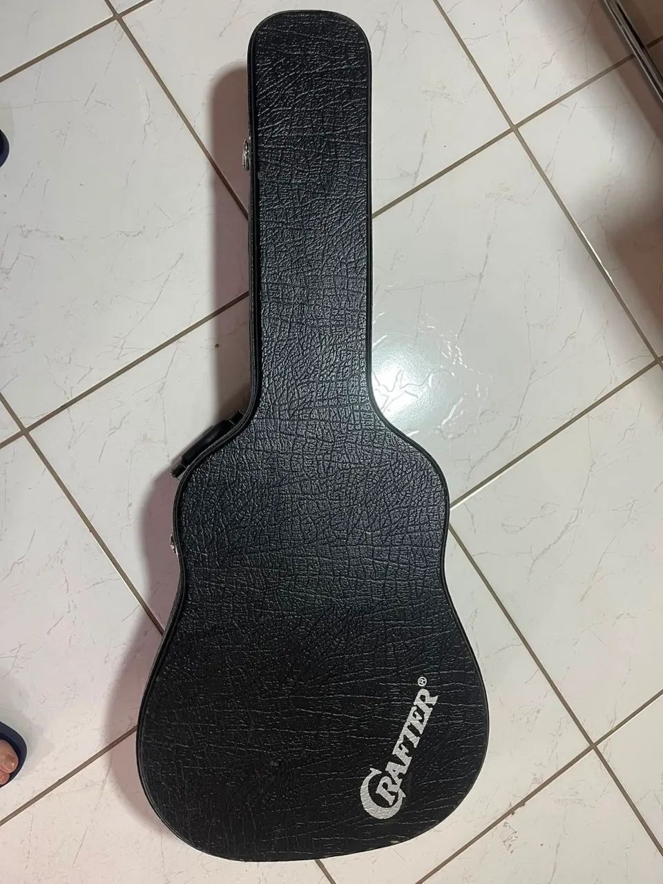 Estojo rígido (case) para violão. - Foto 2