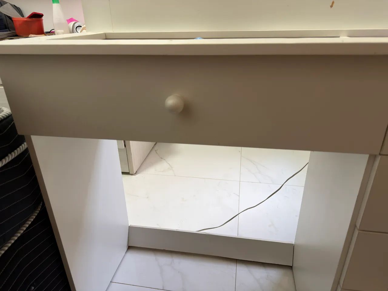 PENTEADEIRA CAMARIM COM LÂMPADAS - Foto 4