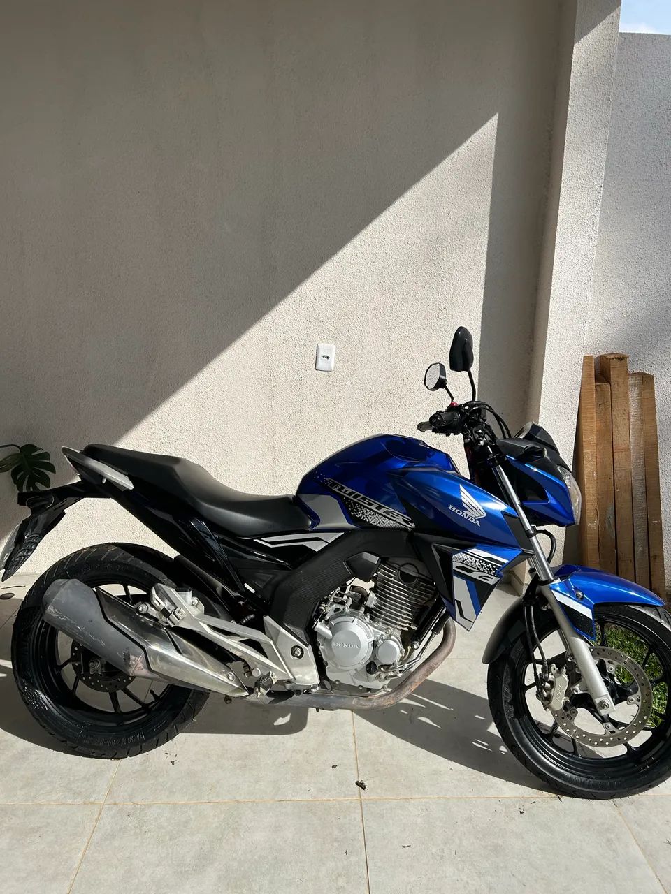 Cb250 2021 - Foto 3