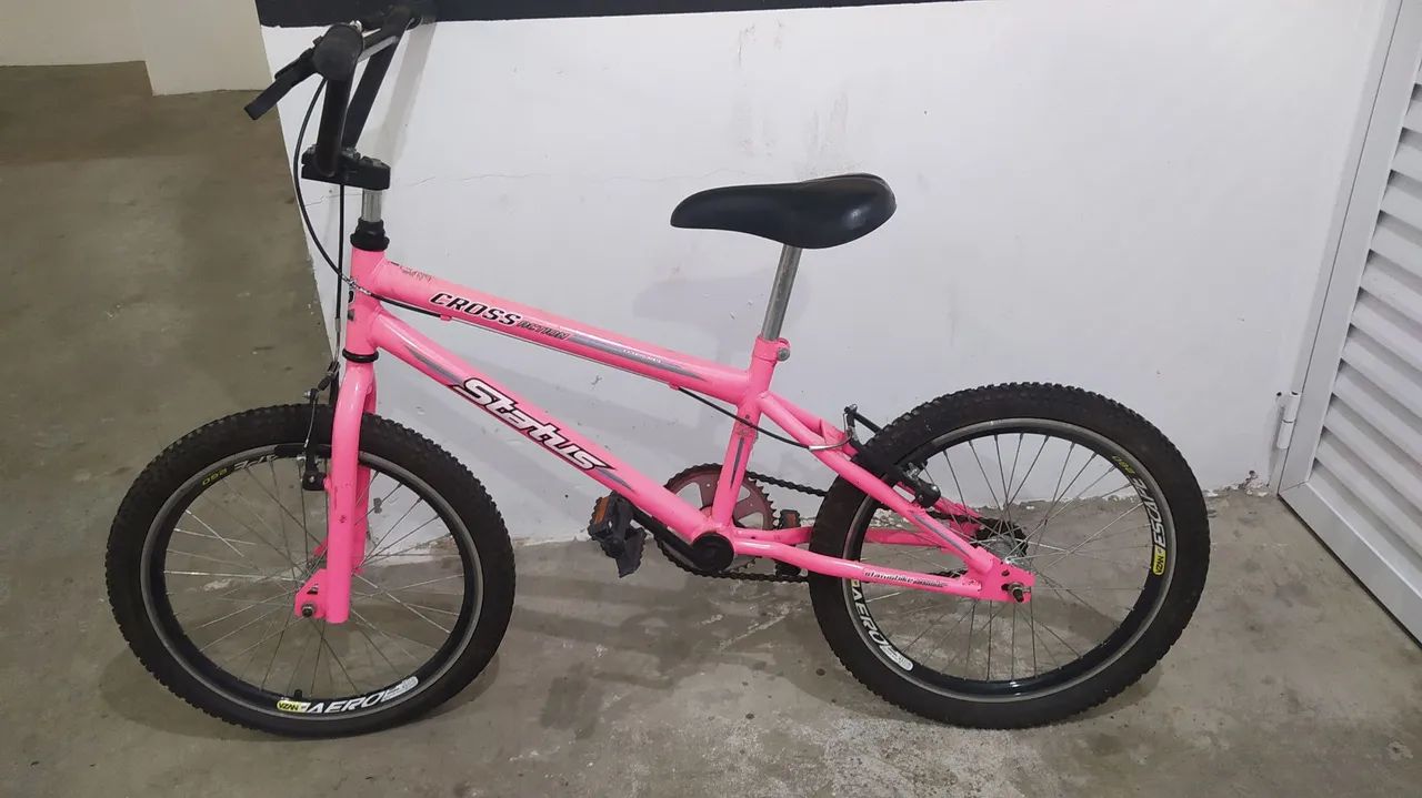Bicicleta infantil Cross aro 20 + Brinde (Bomba encher pneu)