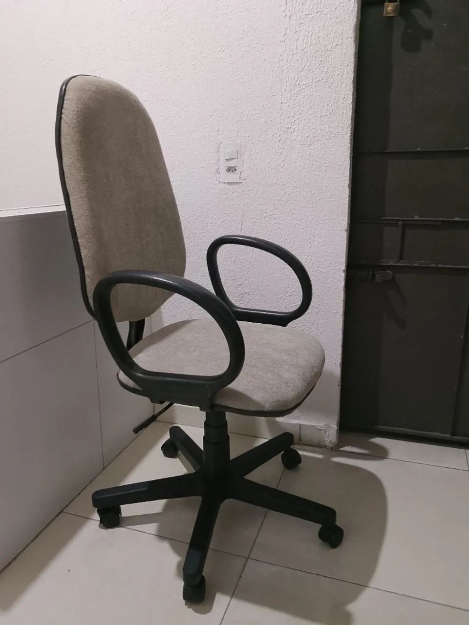 Cadeira presidente com reláx. - Foto 2