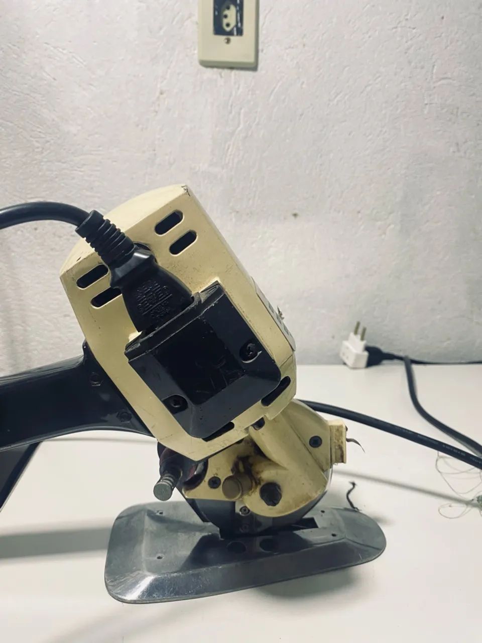 Máquina para cortar tecidos  - Foto 3