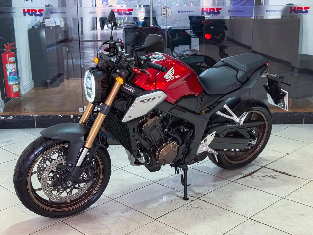 CB 650R NSC ABS 2022 COM APENAS 9.000 KM - SUPER EXCLUSIVA  - Foto 2
