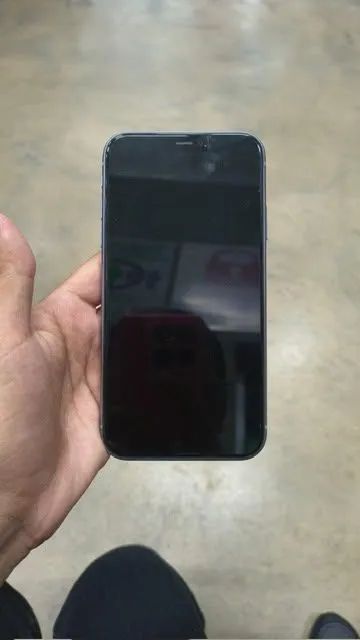 Vendo esse celular 