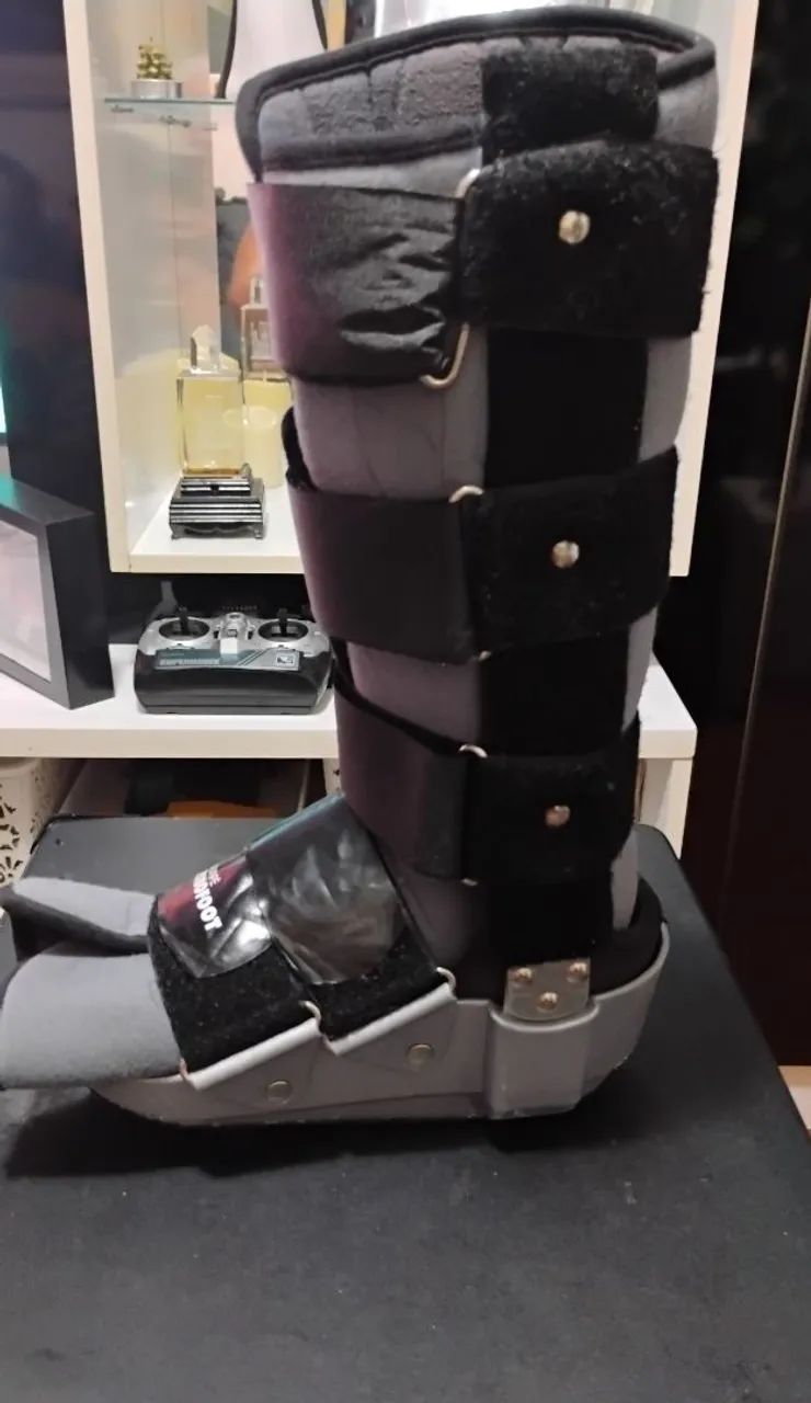 BOTA ORTOPÉDICA ROBOFOOT SALVAPÉ - Foto 3