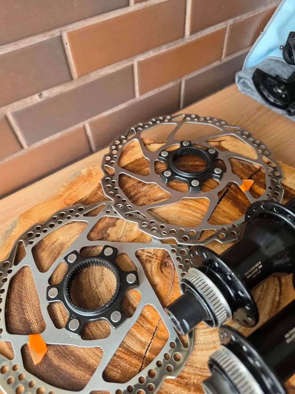Cubos Shimano TC500  - Foto 2