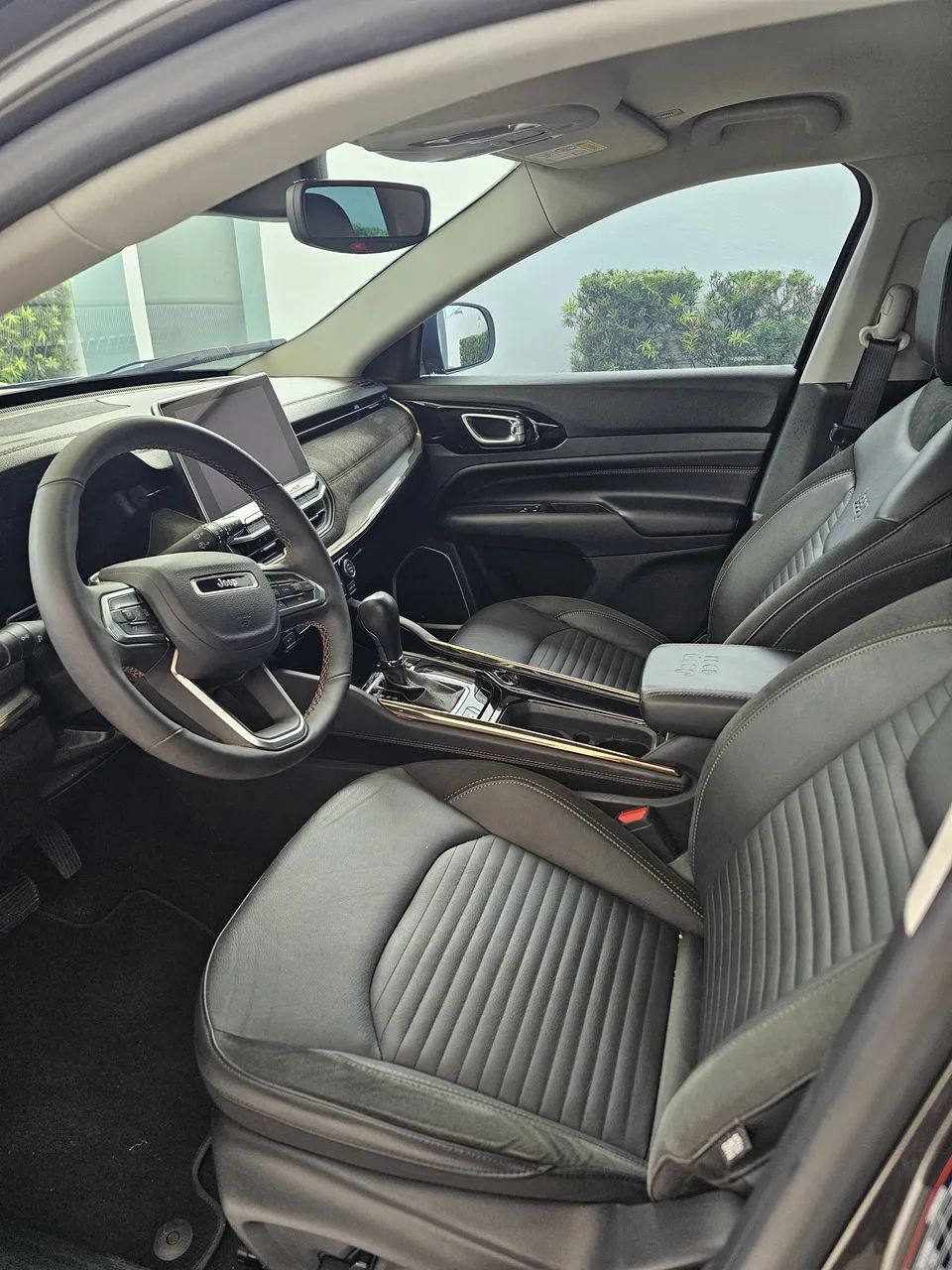 Jeep Commander Limited T270 1.3 TB Flex AUT 2025