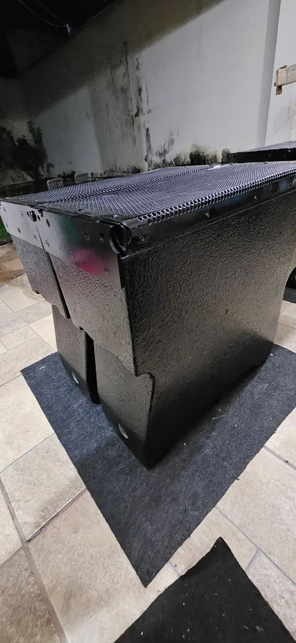 Line Array Eurosound modelo VA102-A  - Foto 3