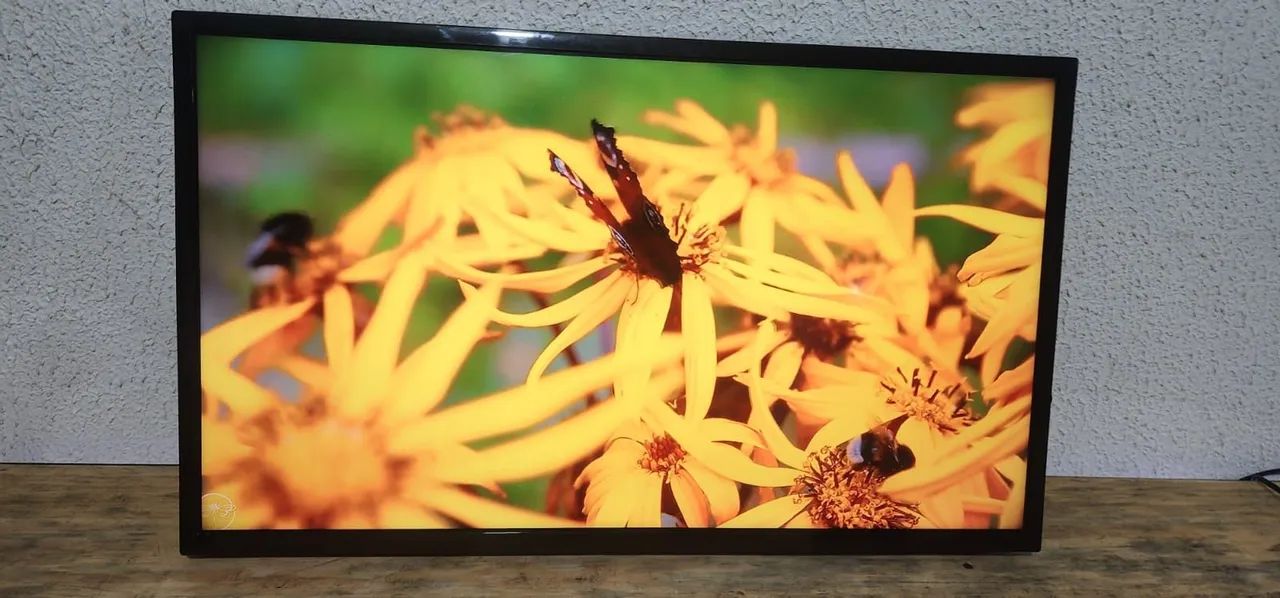 TV 32 polegadas normal ótima pra a HDMI e games  - Foto 4
