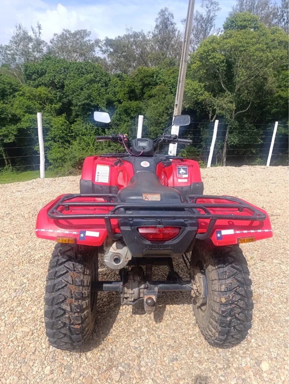 Honda Fourtrax 420 4x4 com pneus novos - Foto 3