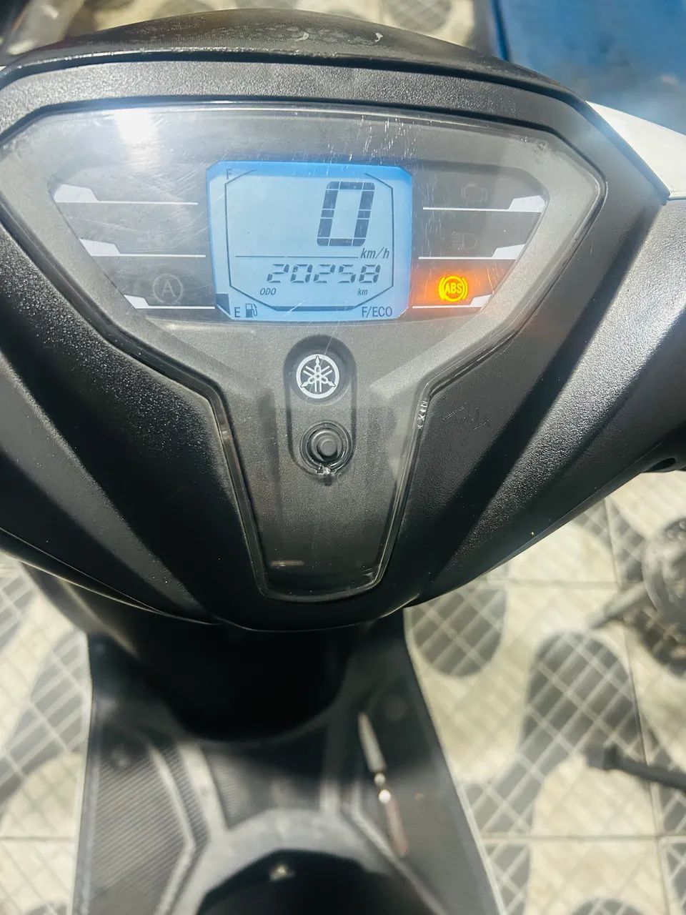 Yamaha fluo - Foto 4