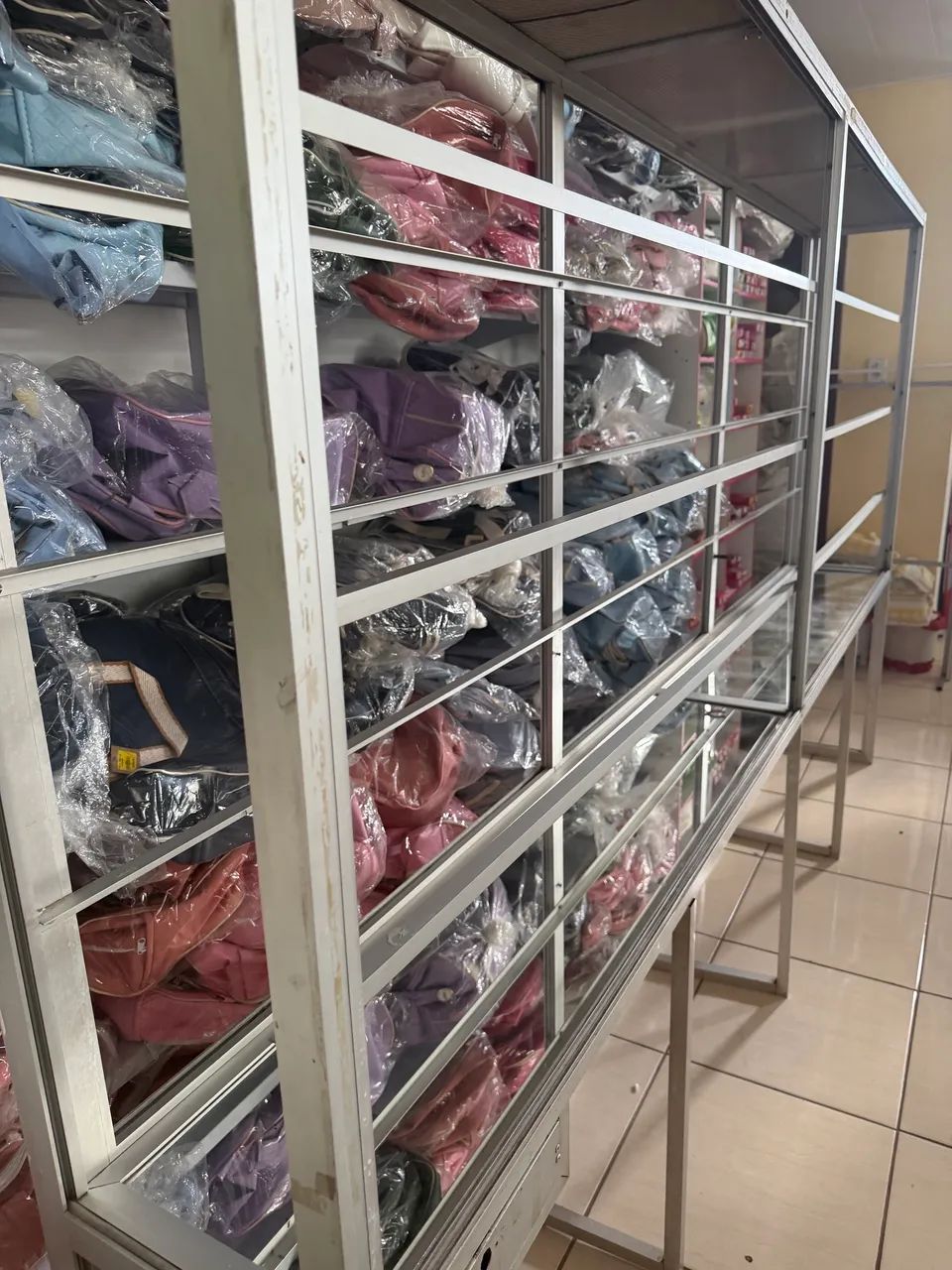 VITRINE DE LOJA GRANDE  - Foto 4