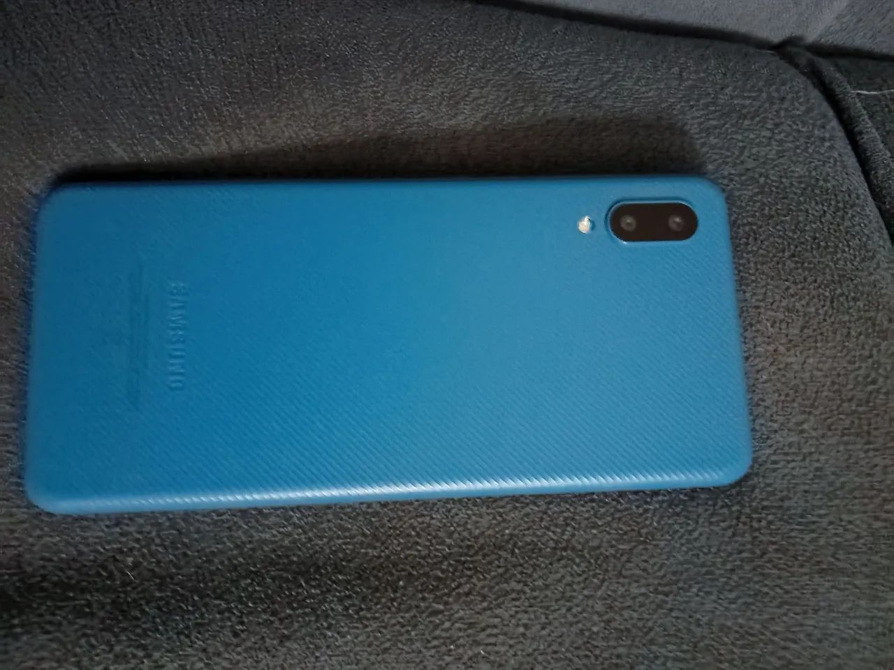 Celular A02 novinho, azul e zero defeito  - Foto 2