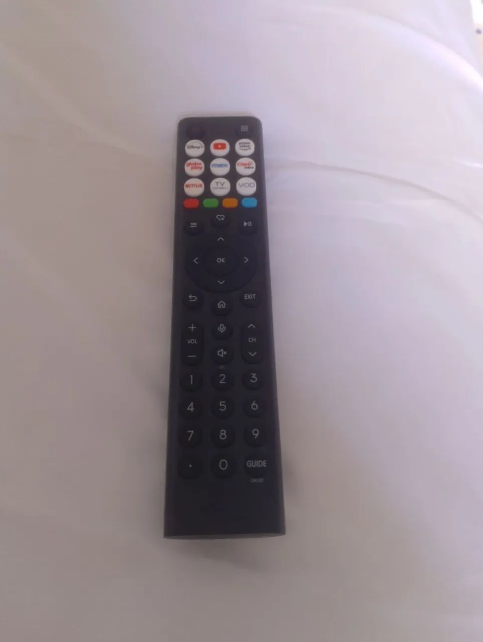 VENDO TV HISENSE SEMI NOVA 32 POLEGADAS COM 32 POLEGADAS - Foto 3