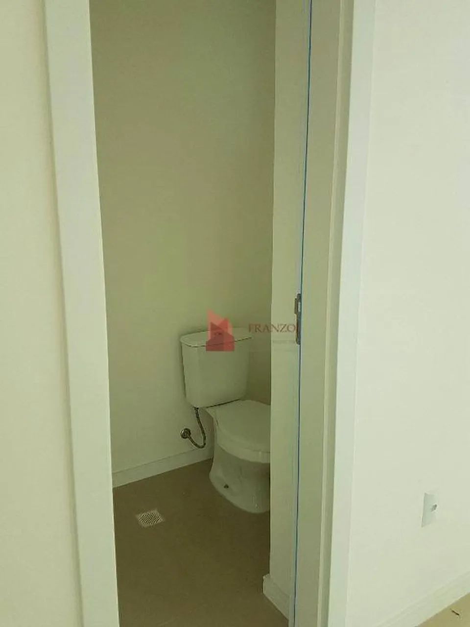 VENDA: Sala comercial - 55 m² - Centro - Itajaí/SC - Foto 3