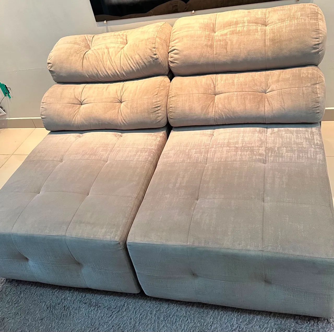 SOFA RECLINÁVEL E RETRÁTIL  - Foto 3