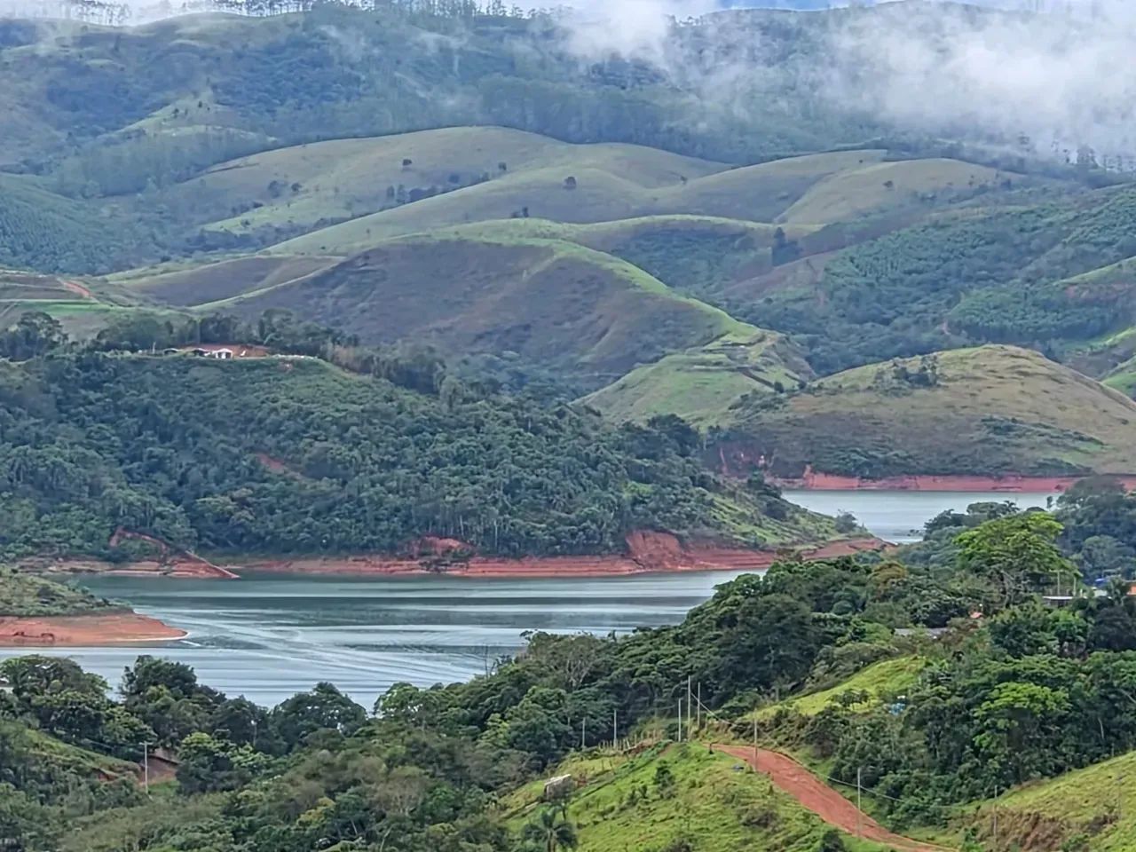 LOTE GRANDE COM ENTRADA QUE CABE NO BOLSO - Foto 4