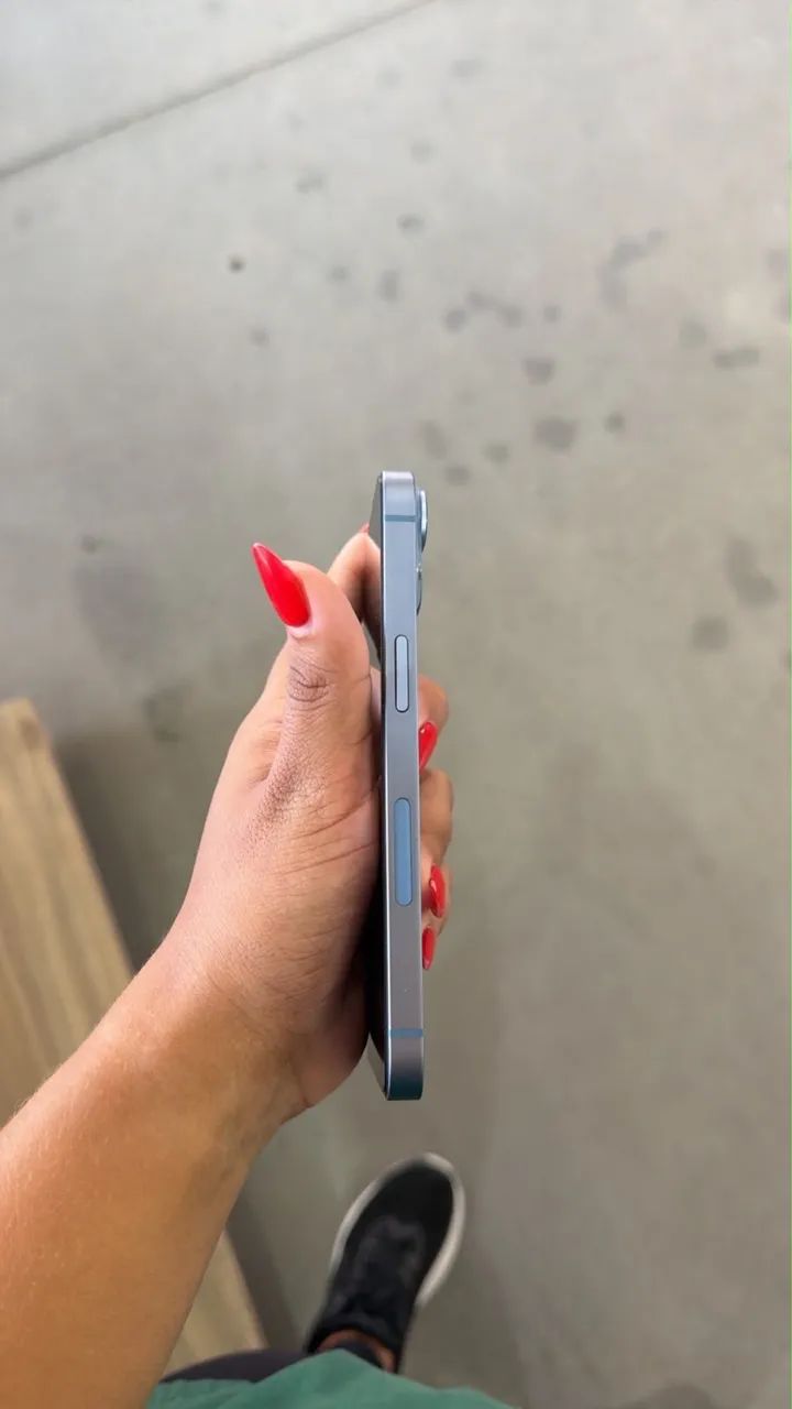 Vende-se iPhone 14 - Foto 3
