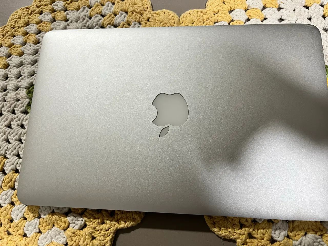 Vende-se MacBook Air 2011 retida de peças 