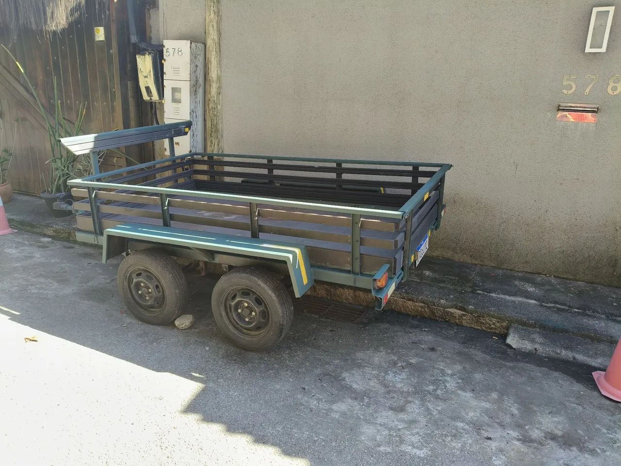 Carretinha automotiva 4 rodas
