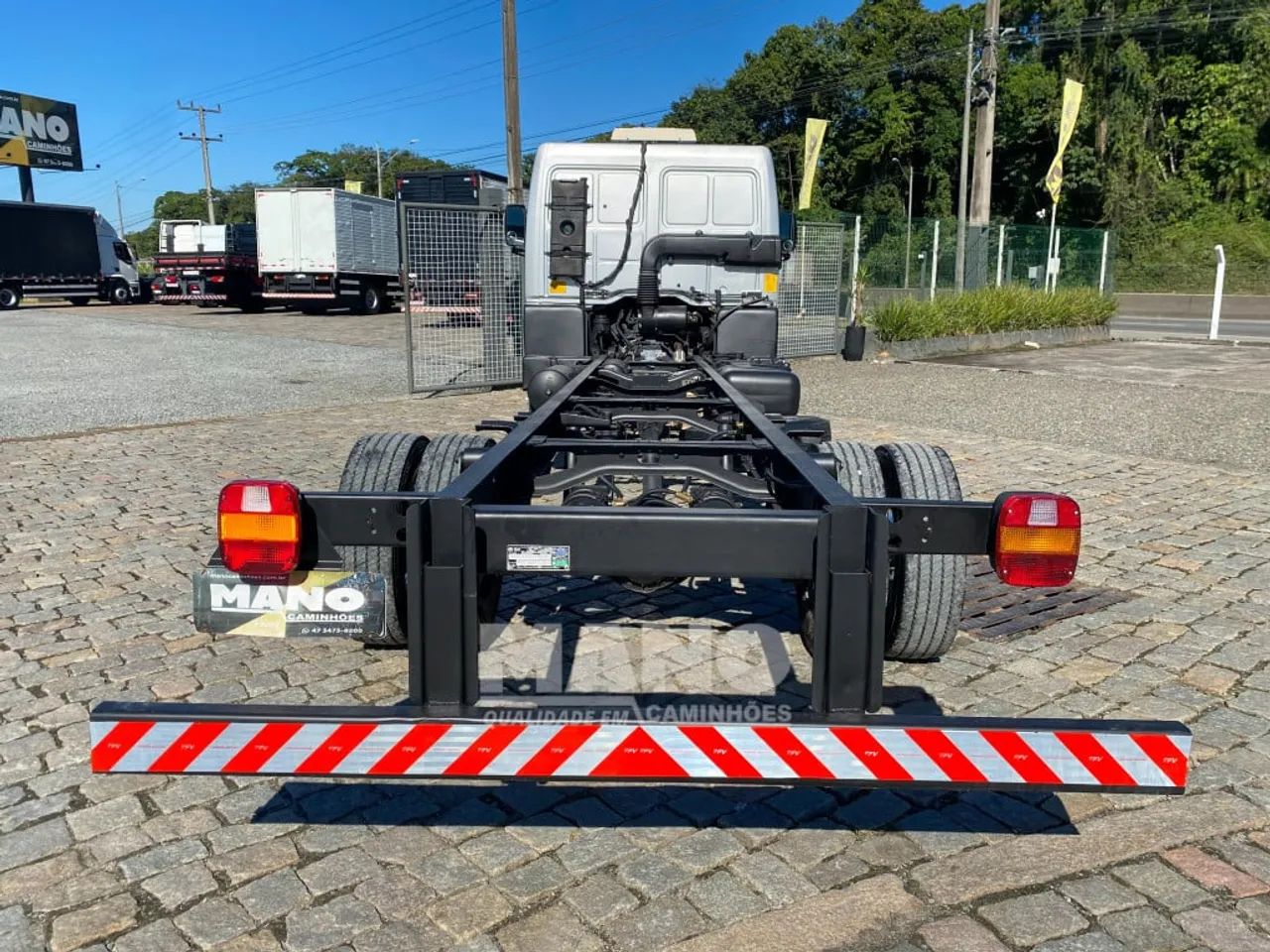 FORD Cargo 816 S 4x2 - Foto 9